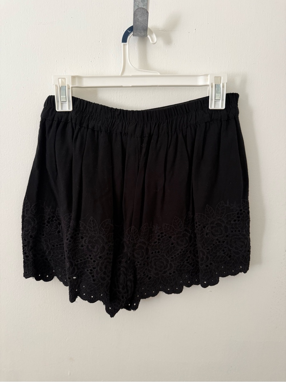 Sim & Sam Shorts - Picture 2 of 2